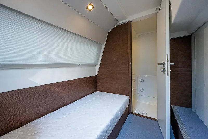 Slide: The Image of Prestige 520 Fly 2022 - 37