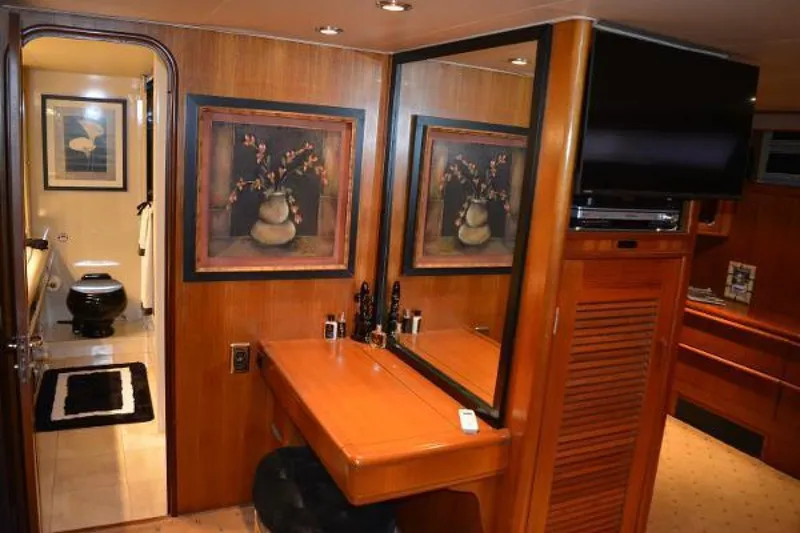 Slide: The Image of Viking Motor Yacht 1989 - 81