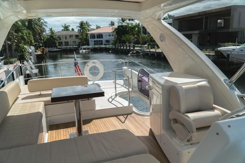 Slide: The Image of Azimut FLY54 2013 - 7