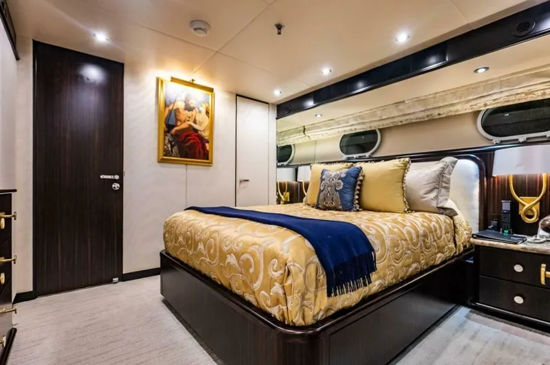 Slide: The Image of Christensen Tri-deck Motoryacht 1995 - 21