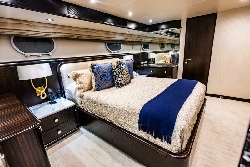 Slide: The Image of Christensen Tri-deck Motoryacht 1995 - 23