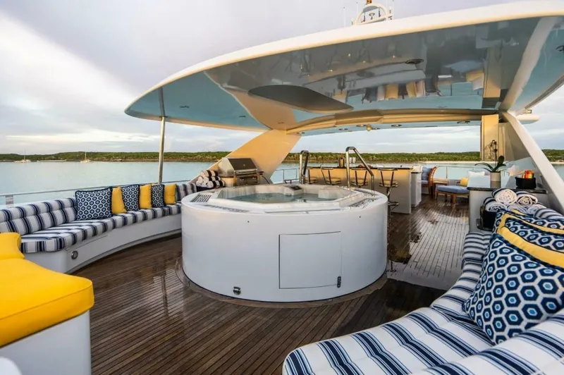 Slide: The Image of Christensen Tri-deck Motoryacht 1995 - 46