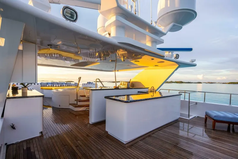Slide: The Image of Christensen Tri-deck Motoryacht 1995 - 49