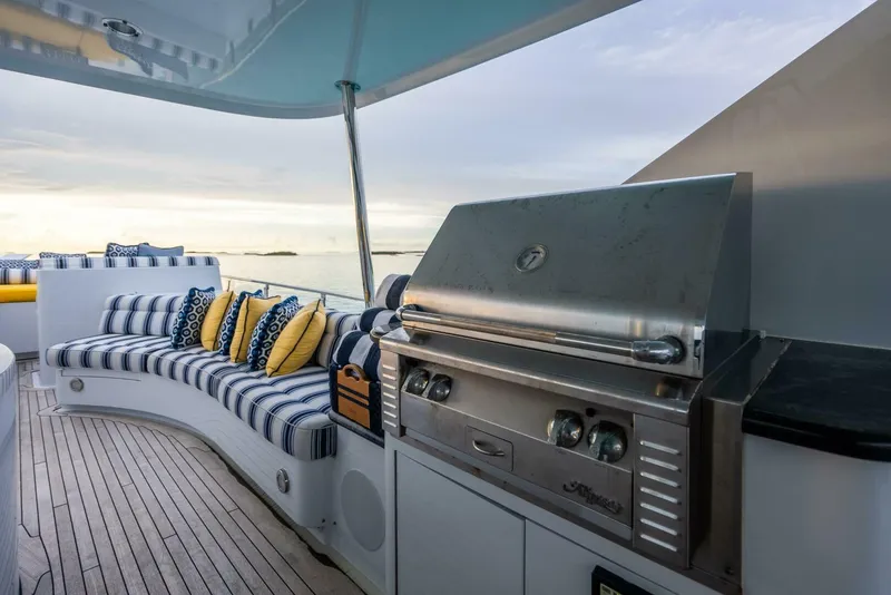 Slide: The Image of Christensen Tri-deck Motoryacht 1995 - 51