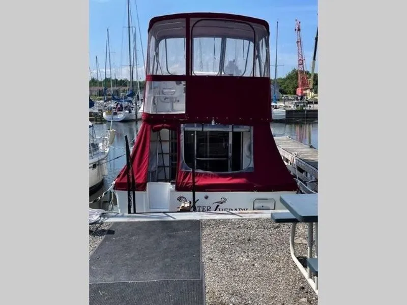 Slide: The Image of Sea Ray 300 Sedan Bridge 1989 - 3