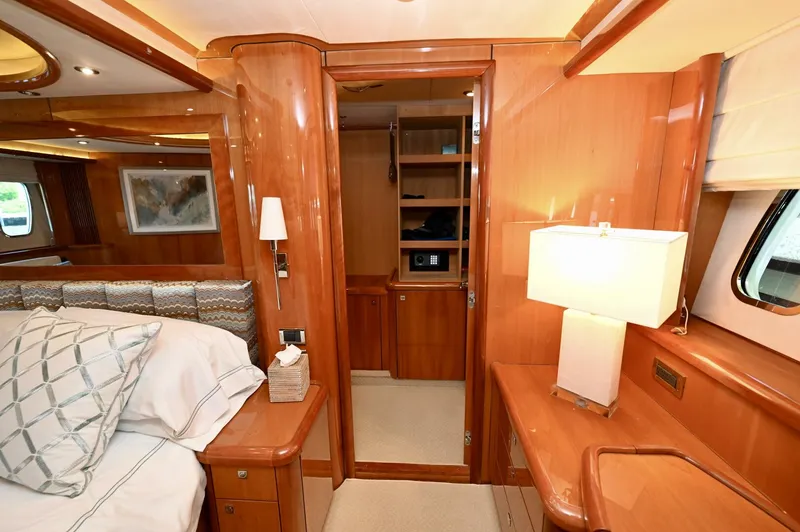 Slide: The Image of Sunseeker Yacht 2005 - 45