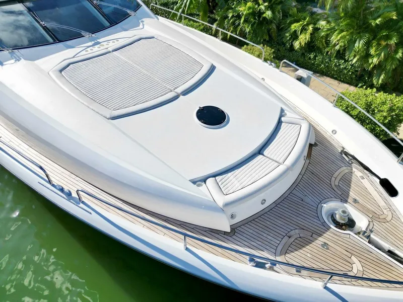 Slide: The Image of Sunseeker Yacht 2005 - 60