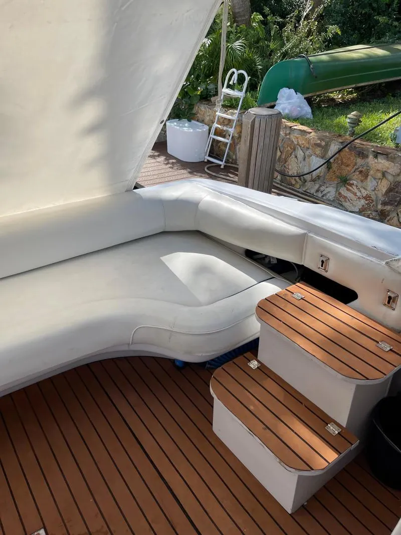 Slide: The Image of Sea Ray 500 Sundancer 1991 - 13