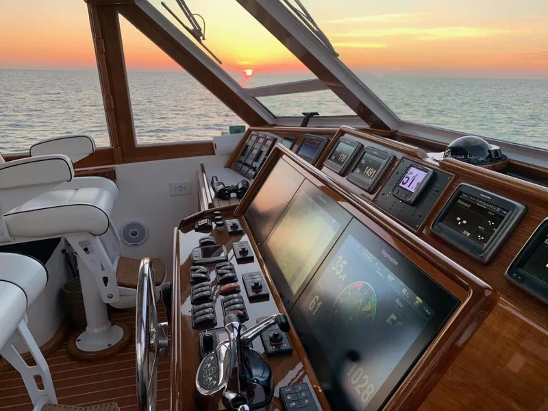 Slide: The Image of Viking 54 Sport Yacht 1998 - 7