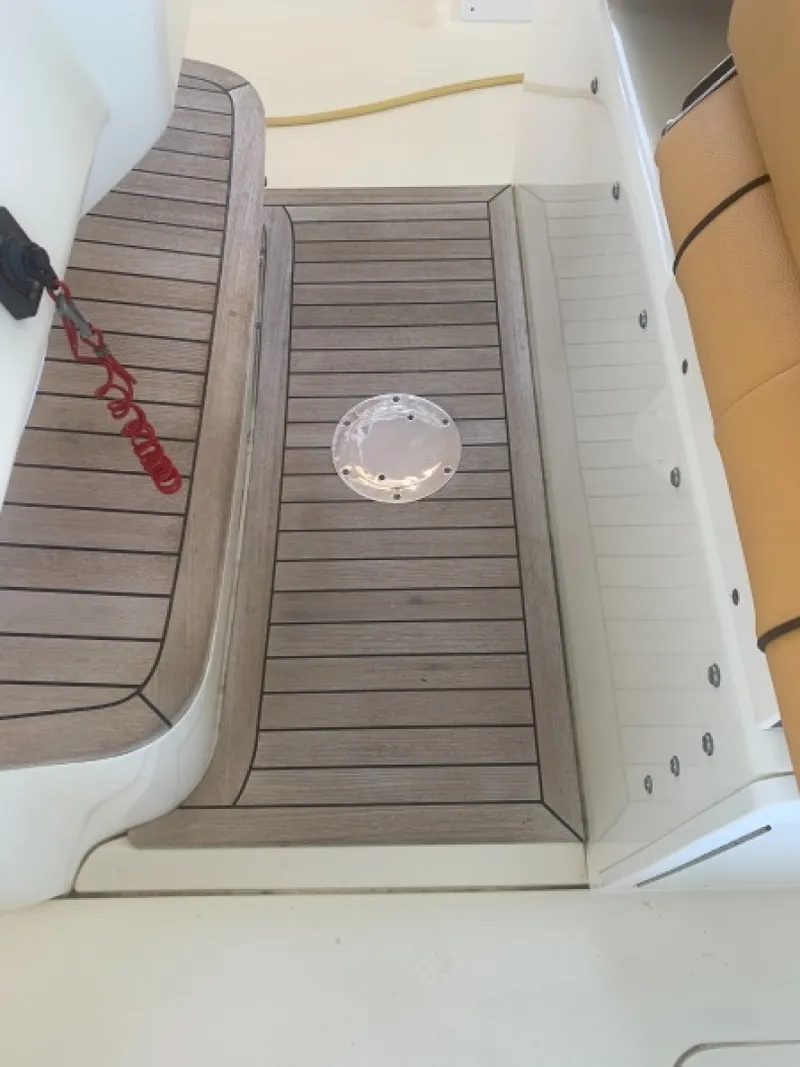 Slide: The Image of Scout 350 LXF 2014 - 14