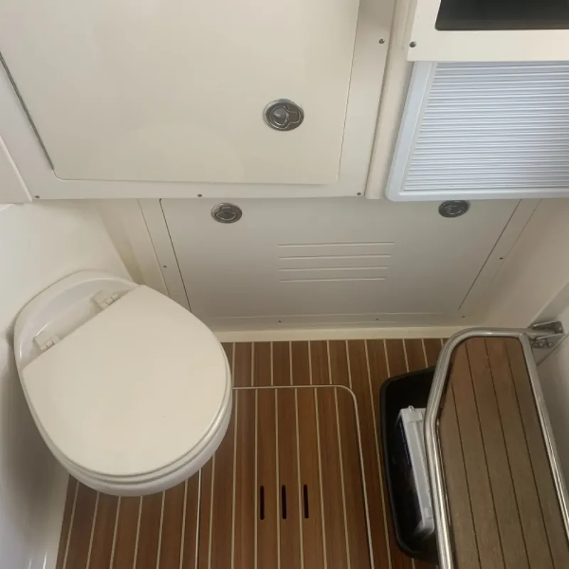 Slide: The Image of Scout 350 LXF 2014 - 29