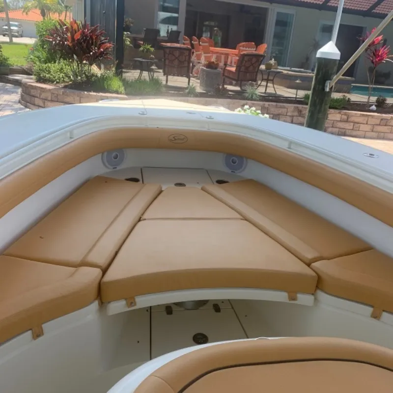 Slide: The Image of Scout 350 LXF 2014 - 5
