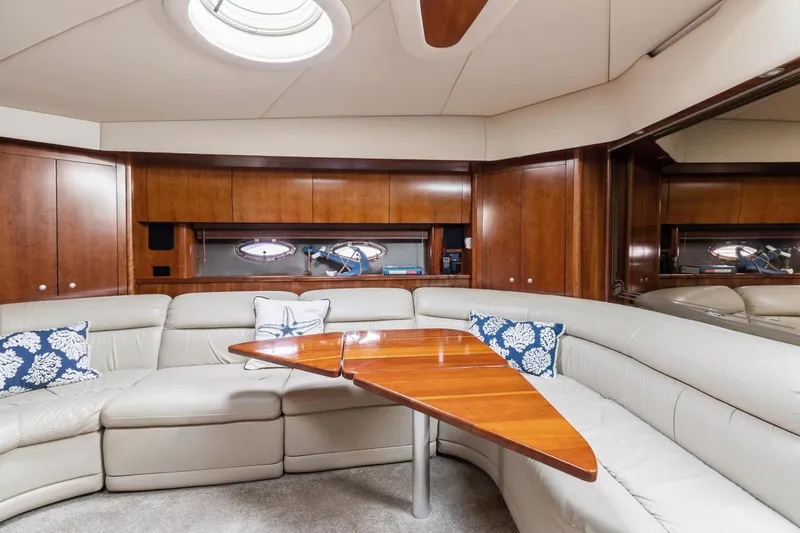 Slide: The Image of Cruisers Yachts 520 Express 2007 - 20