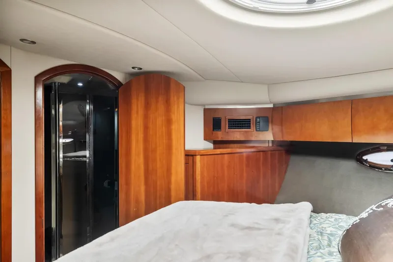 Slide: The Image of Cruisers Yachts 520 Express 2007 - 29