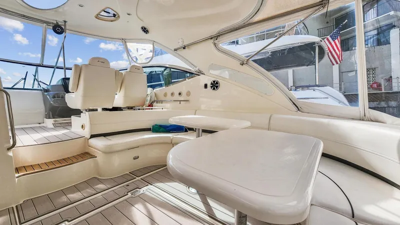 Slide: The Image of Cruisers Yachts 520 Express 2007 - 6