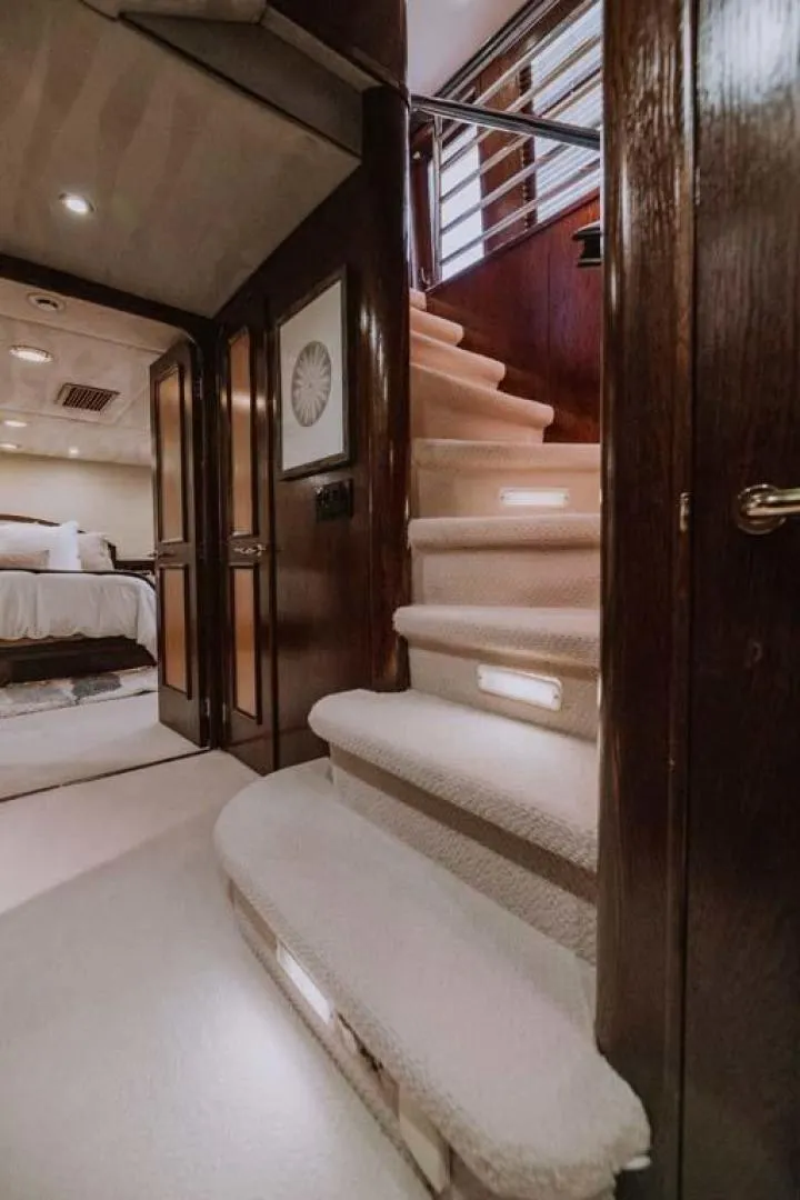 Slide: The Image of Broward Raised Pilothouse 1995 - 32