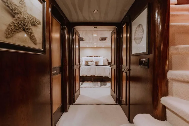 Slide: The Image of Broward Raised Pilothouse 1995 - 33