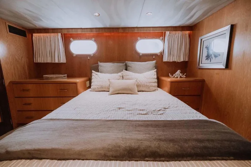 Slide: The Image of Broward Raised Pilothouse 1995 - 44