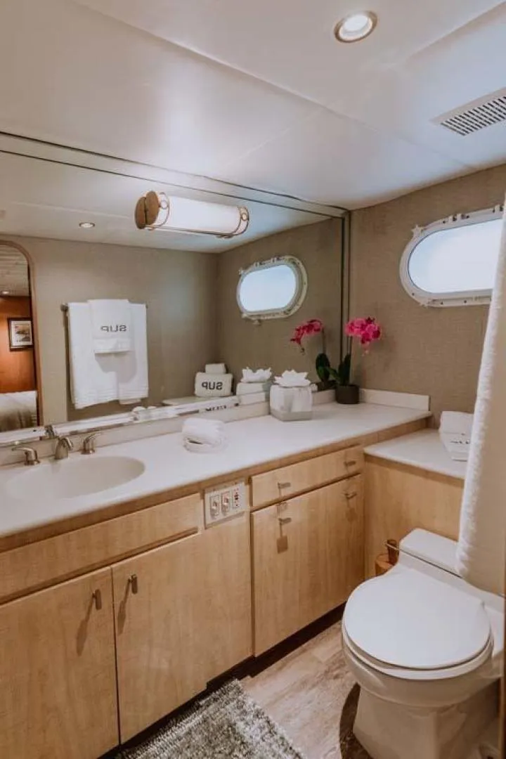 Slide: The Image of Broward Raised Pilothouse 1995 - 51