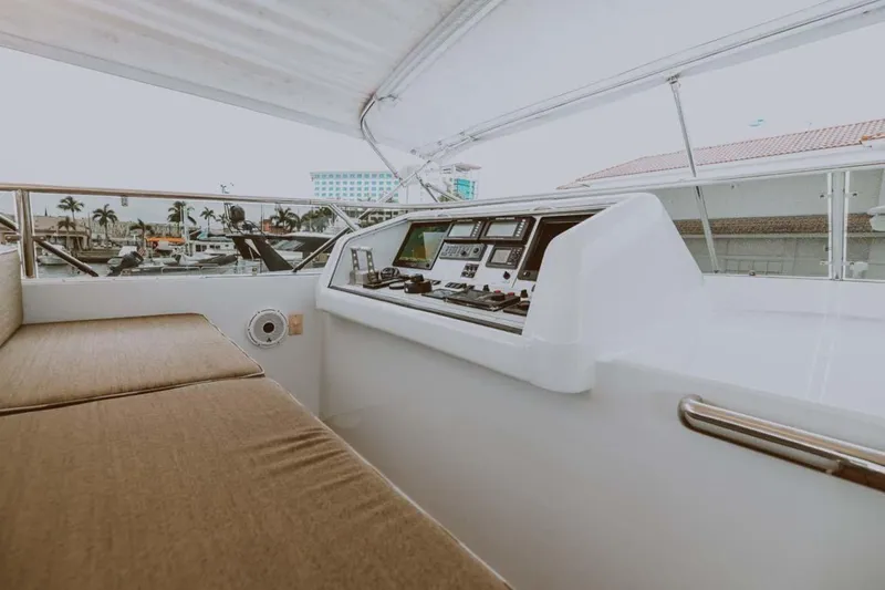 Slide: The Image of Broward Raised Pilothouse 1995 - 71
