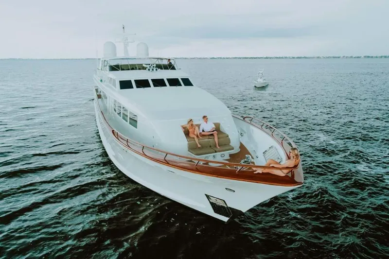Slide: The Image of Broward Raised Pilothouse 1995 - 90