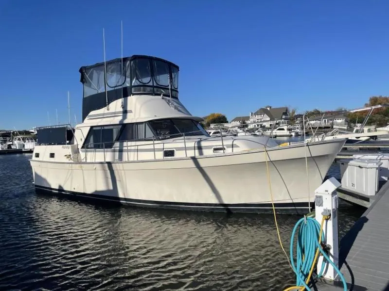 The Image of Mainship Nantucket 1988 - undefined