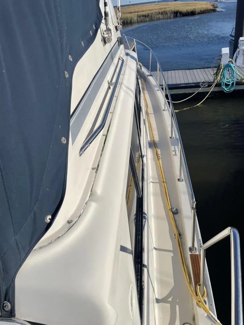 Slide: The Image of Mainship Nantucket 1988 - 7