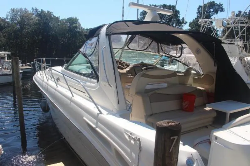 Slide: The Image of Sea Ray Express Cruiser 1999 - 16