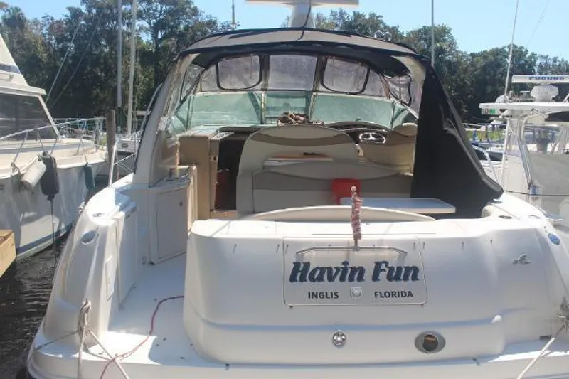 Slide: The Image of Sea Ray Express Cruiser 1999 - 17
