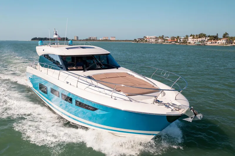 Slide: The Image of Prestige 550 S 2016 - 2