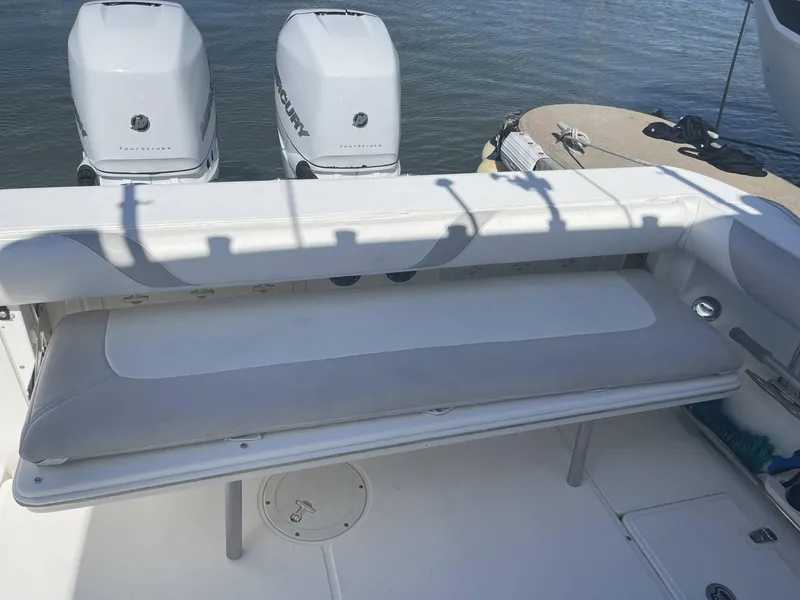 Slide: The Image of Boston Whaler 320 Outrage Cuddy Cabin 2008 - 29