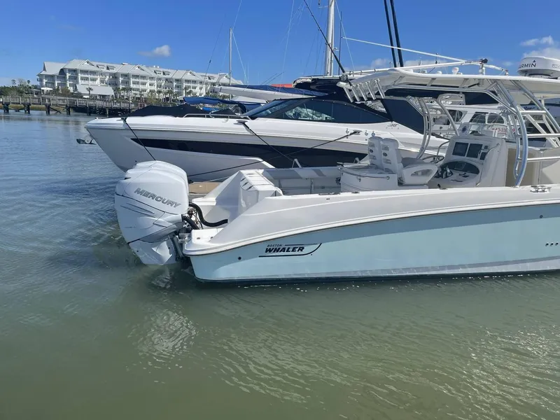 Slide: The Image of Boston Whaler 320 Outrage Cuddy Cabin 2008 - 32