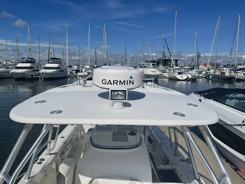 Slide: The Image of Boston Whaler 320 Outrage Cuddy Cabin 2008 - 9
