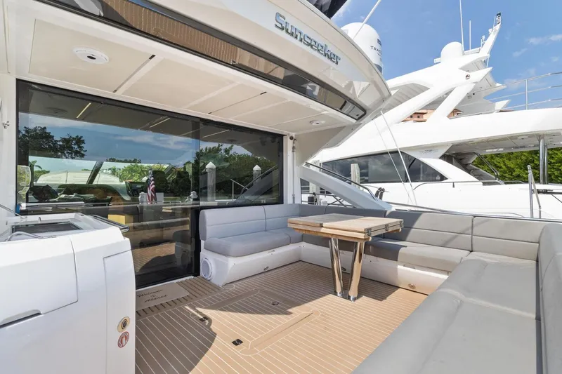 Slide: The Image of Sunseeker Predator 68 2018 - 12