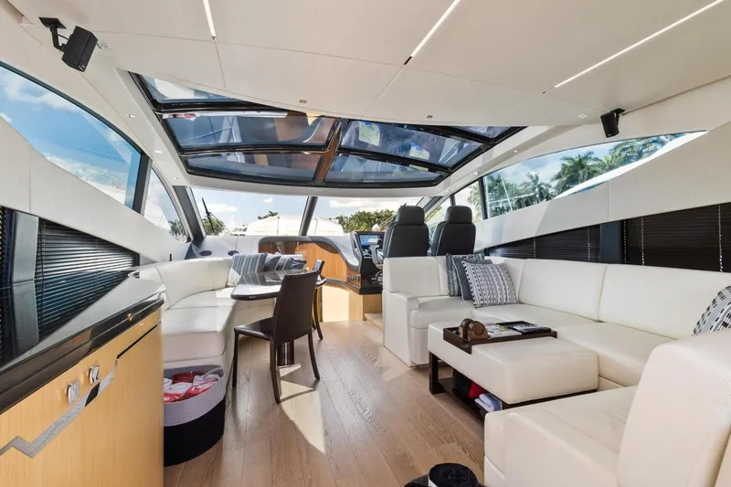 Slide: The Image of Sunseeker Predator 68 2018 - 16