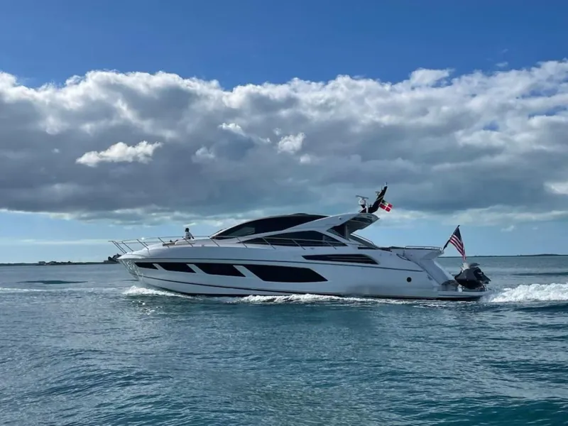 Slide: The Image of Sunseeker Predator 68 2018 - 3
