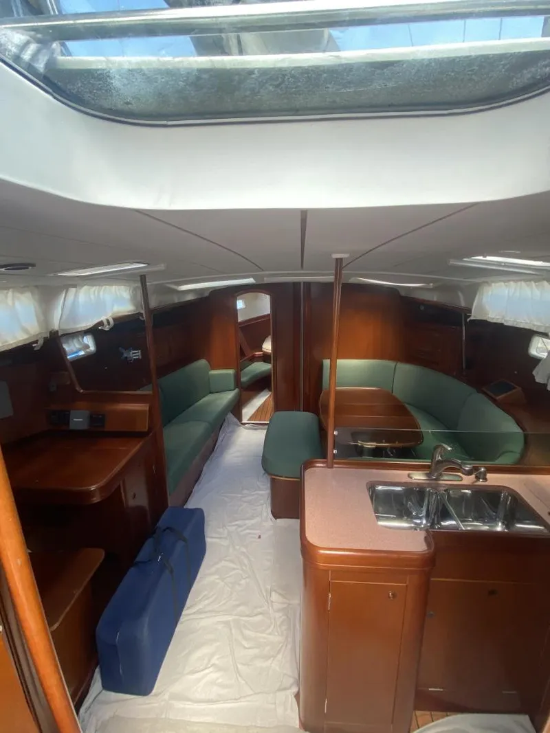 Slide: The Image of Beneteau 473 2004 - 20