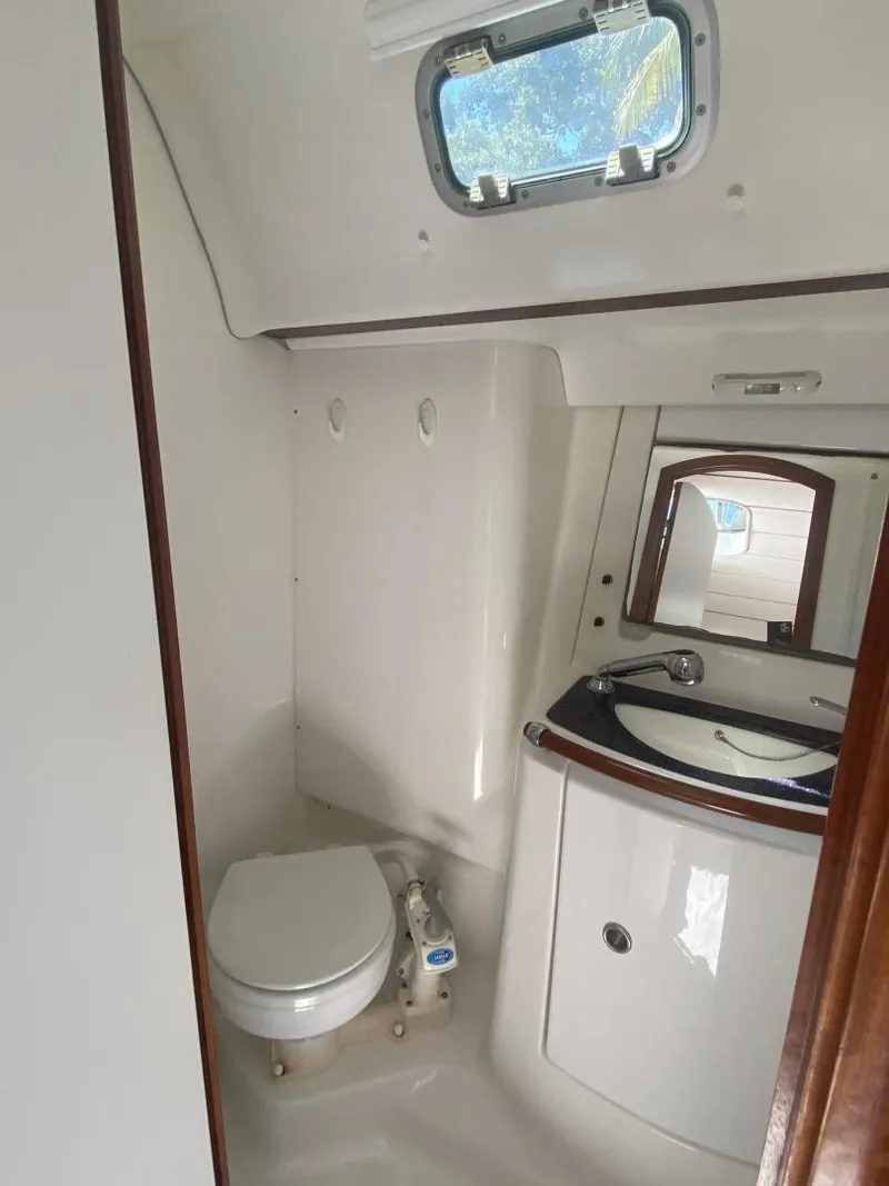 Slide: The Image of Beneteau 473 2004 - 46