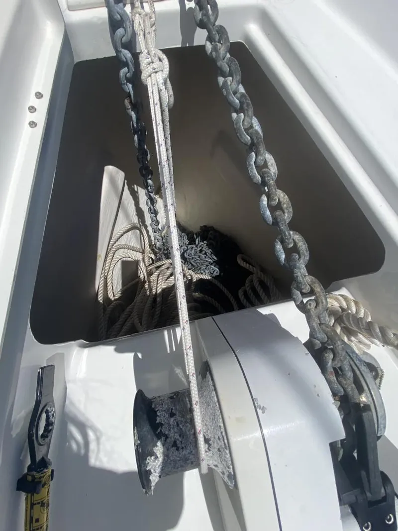 Slide: The Image of Beneteau 473 2004 - 8