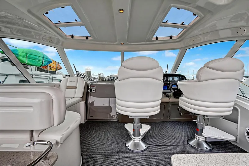 Slide: The Image of Sea Ray 48 Sundancer 2007 - 6