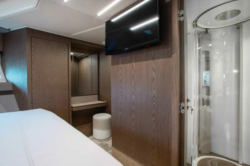 Slide: The Image of Ferretti 550 2022 - 23