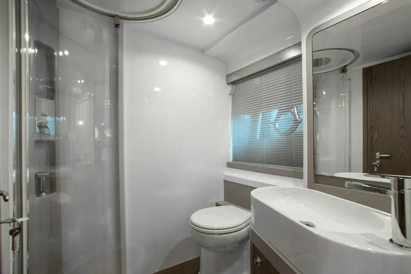 Slide: The Image of Ferretti 550 2022 - 24
