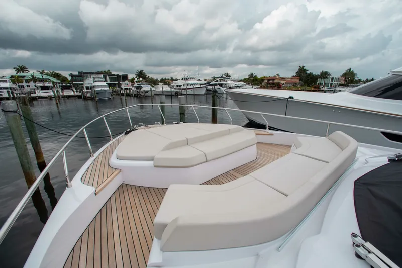 Slide: The Image of Ferretti 550 2022 - 3