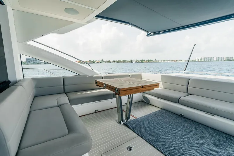 Slide: The Image of Sunseeker Predator 2018 - 12