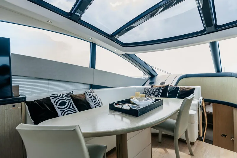 Slide: The Image of Sunseeker Predator 2018 - 20