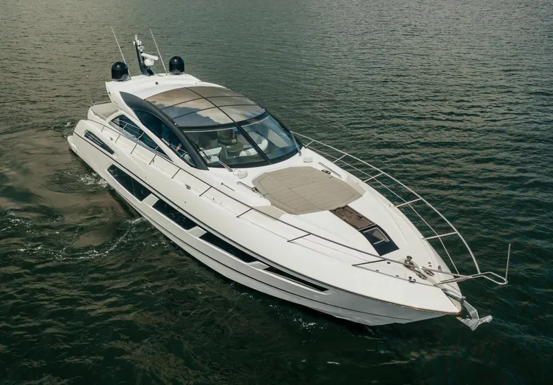 Slide: The Image of Sunseeker Predator 2018 - 3