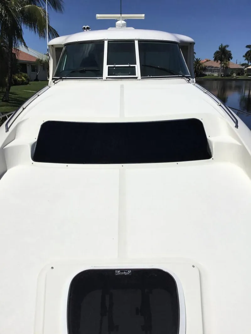 Slide: The Image of Sea Ray 40 Motor Yacht 2005 - 30