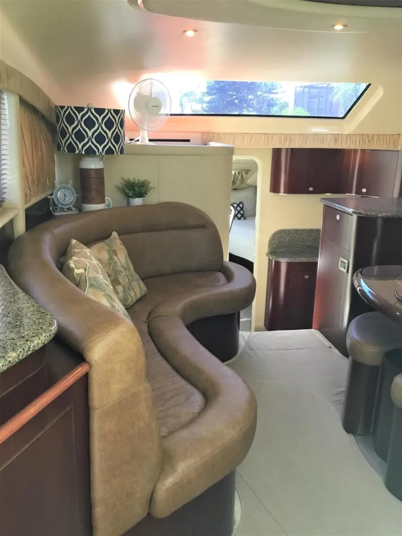 Slide: The Image of Sea Ray 40 Motor Yacht 2005 - 7