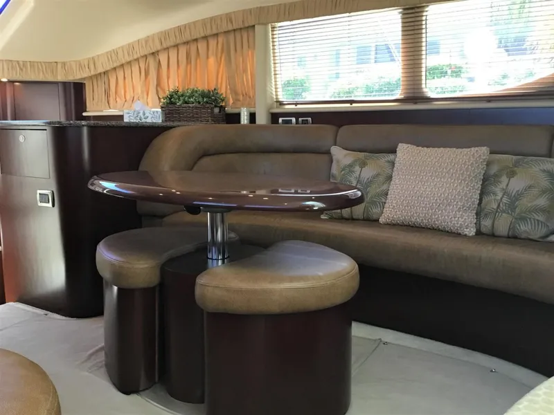 Slide: The Image of Sea Ray 40 Motor Yacht 2005 - 8