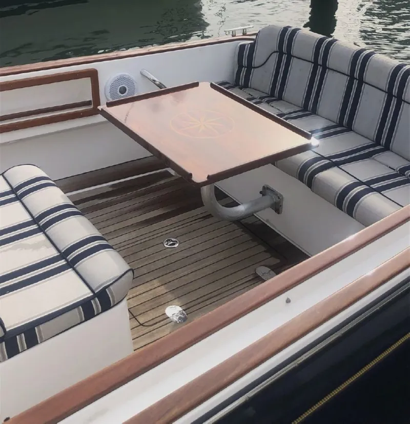 Slide: The Image of Vanquish 26 Runabout 2016 - 12